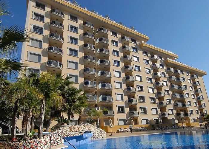 Mediterraneo Real And Pool * Fuengirola